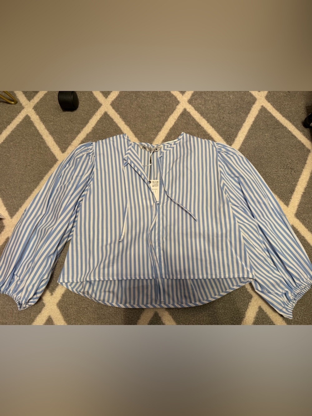 Zara Light Blue and White Striped Button-Up Shirt
